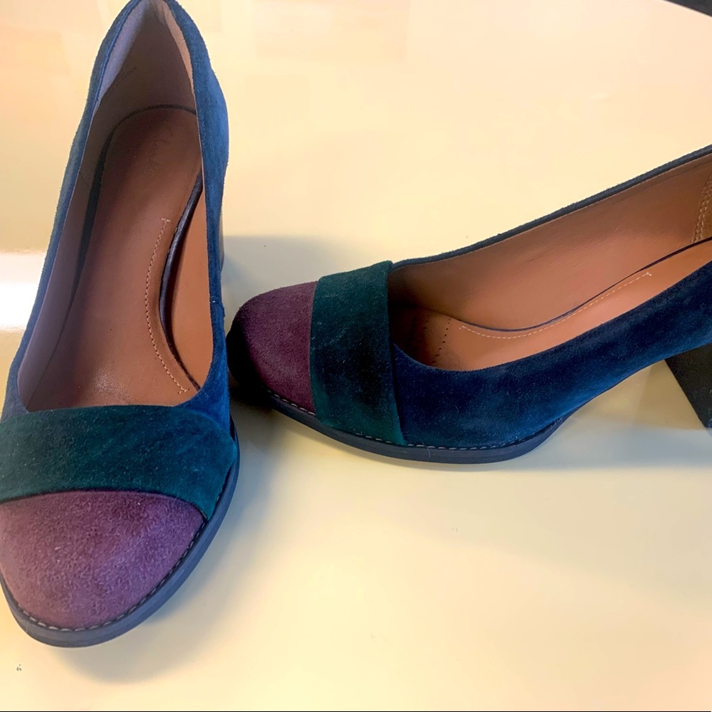 Women dressy and comfy Clark’s .